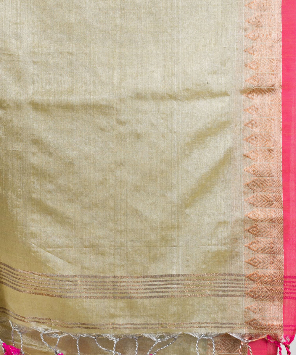 Beige pink handloom cotton tissue with jacquard border bengal saree