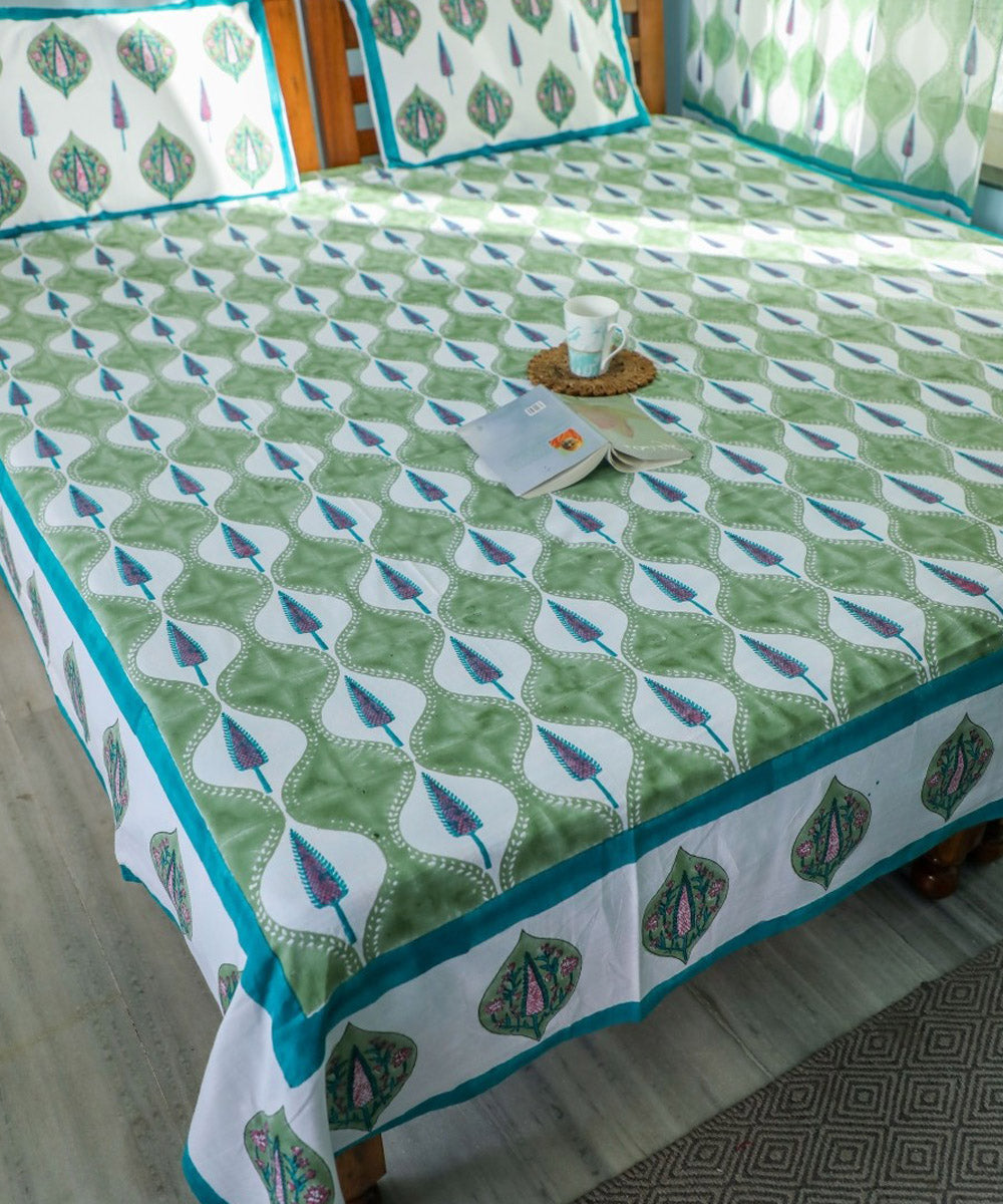 White green block printed sanganeri cotton double bed bedsheet