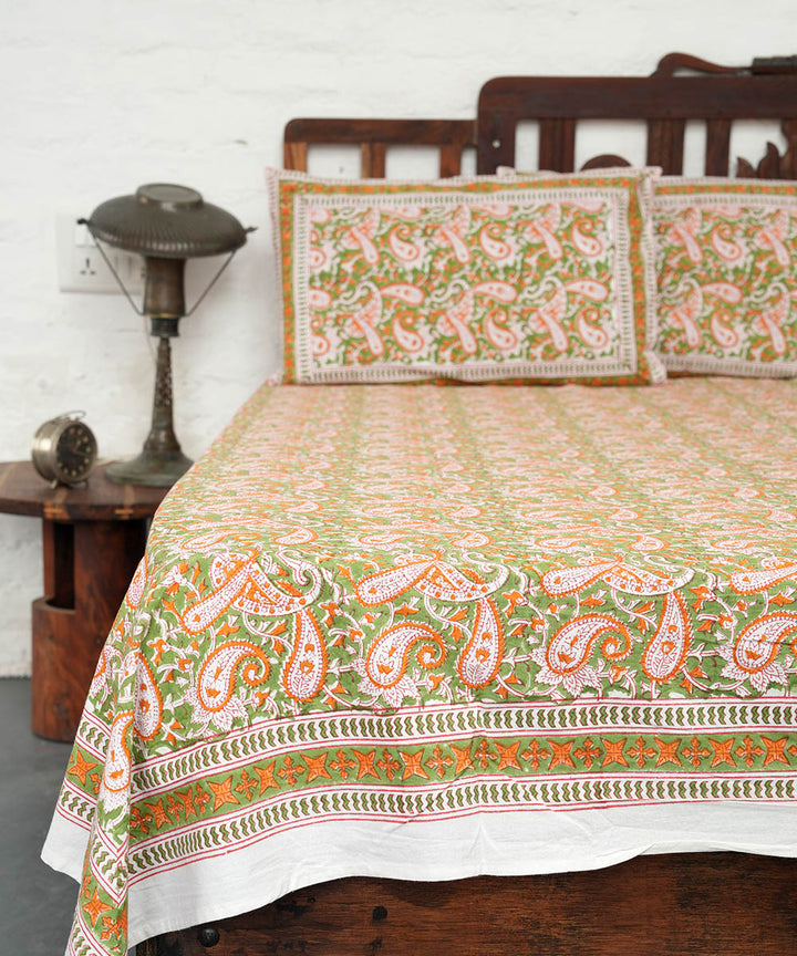 White multicolor block printed sanganeri cotton double bed bedsheet