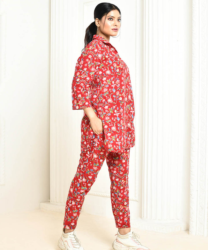 Red handprinted cotton floral co-ord sets