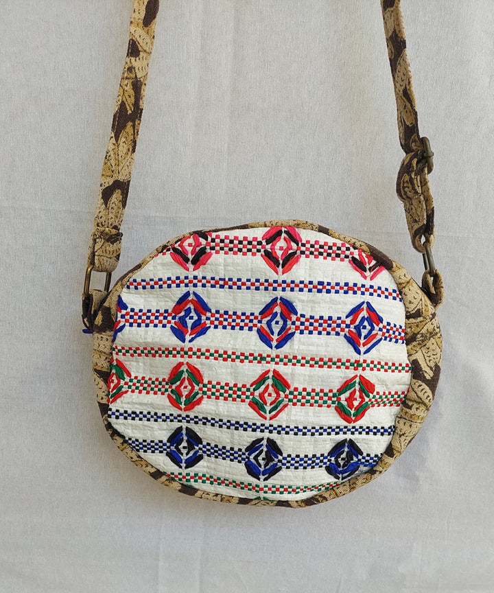 Multicolor handcrafted round fanny bag