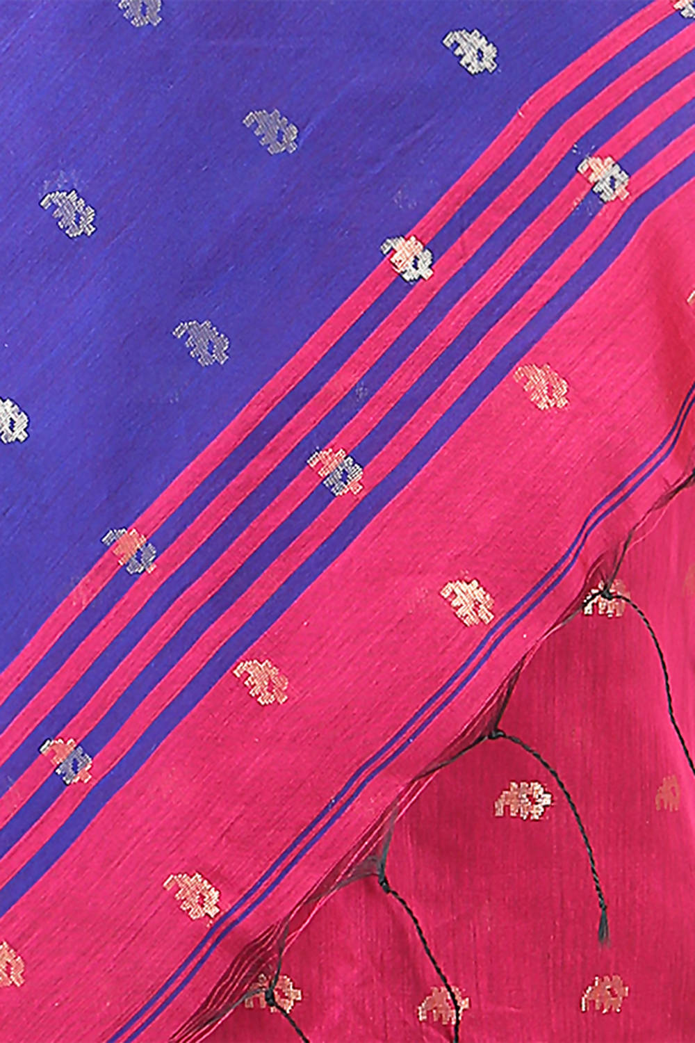 Pink blue bengal handloom extraweft work saree