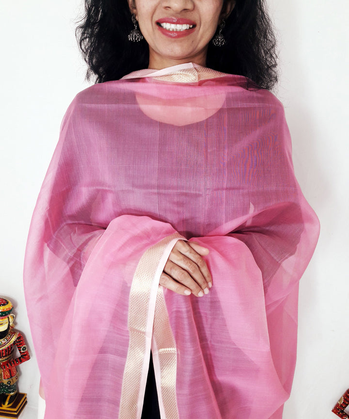 Pink handloom maheshwari silk dupatta with zari border
