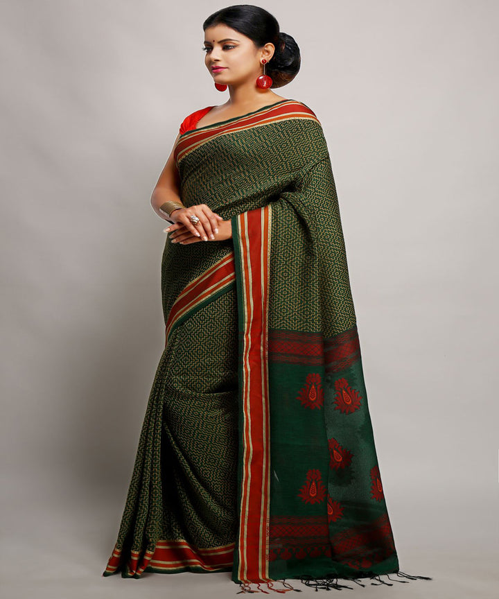 Dark green handwoven cotton bengal saree