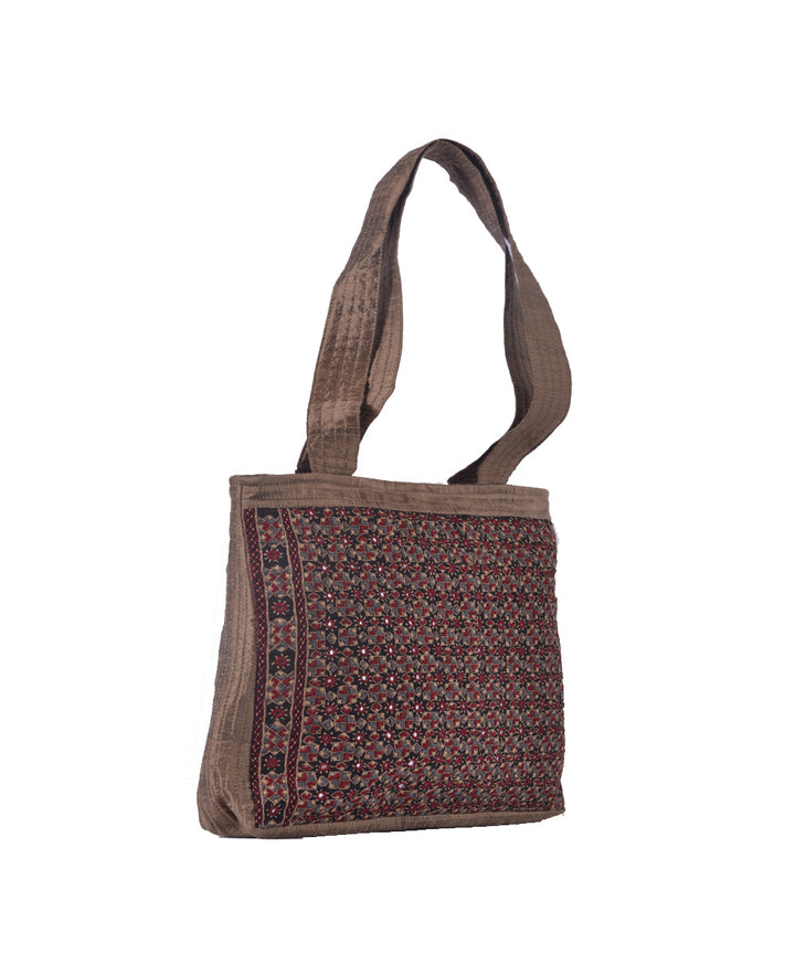 Beige hand embroidery silk tote bag