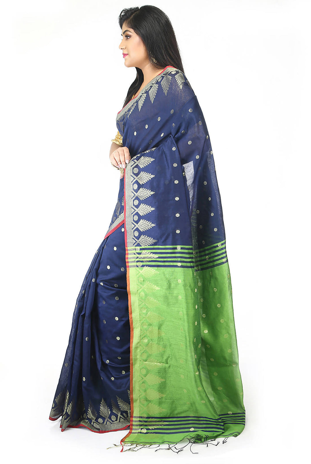 Blue green bengal handloom extrawefts work saree