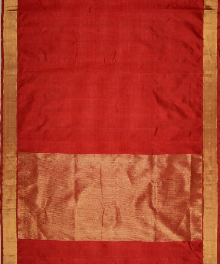 Red handloom self bavinchi cotton silk kanchi saree with zari border