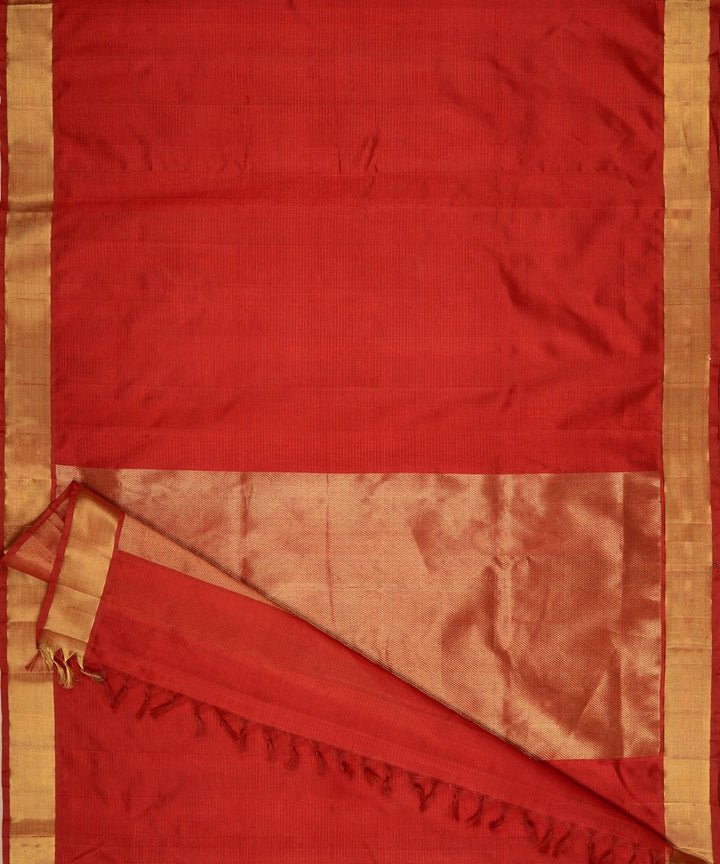 Red handloom self bavinchi cotton silk kanchi saree with zari border
