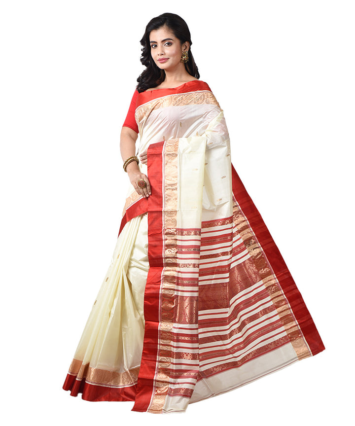 White red bengal handwoven silk garad saree