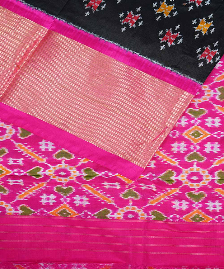 Black pink handwoven silk pochampally ikat saree