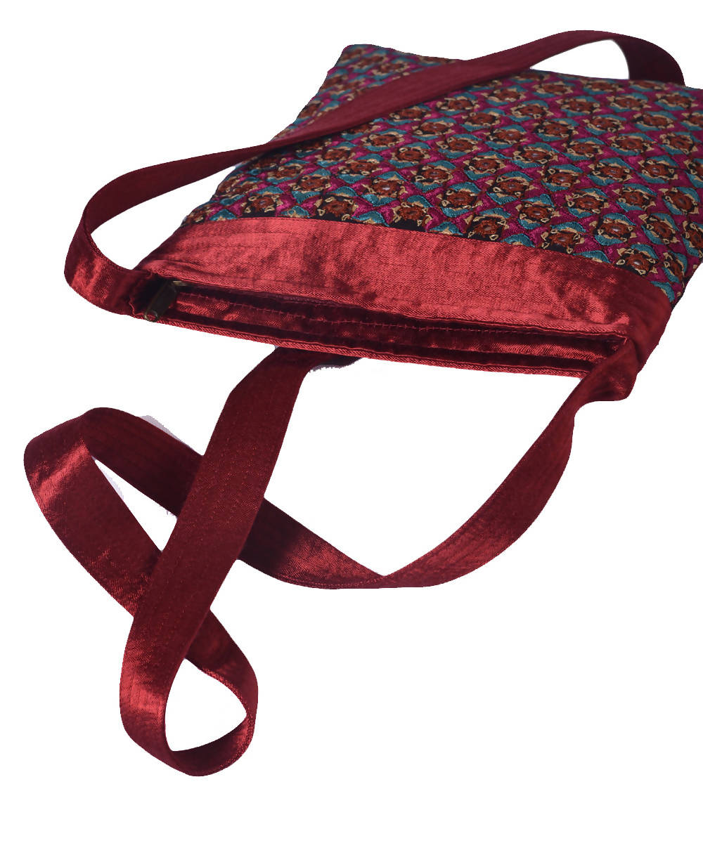 Hand embroidery red maroon mashroo cross body bag