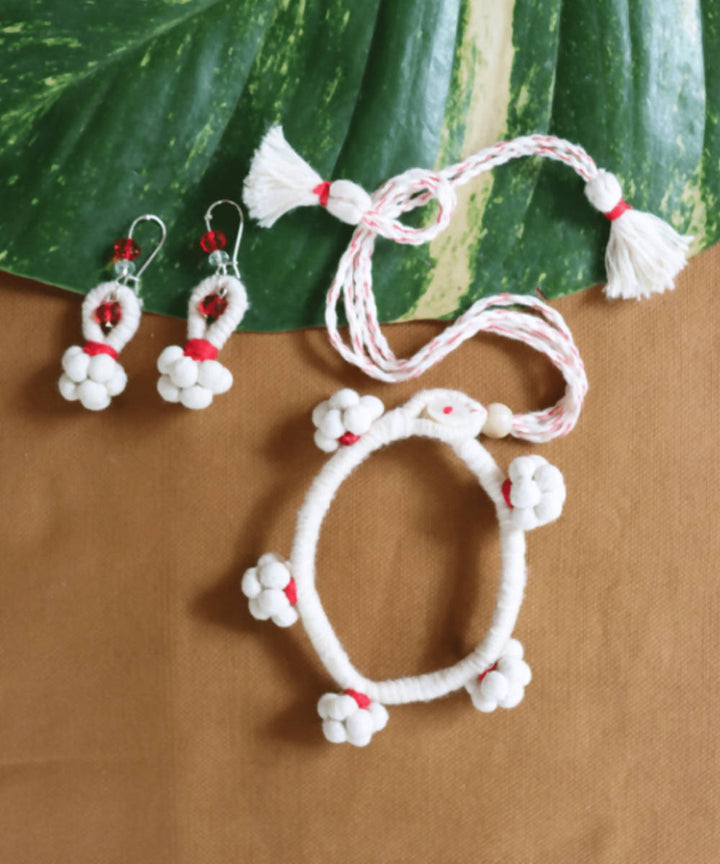 Cream and red handmade cotton necklace
