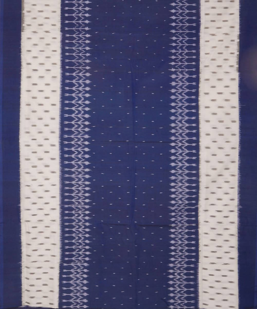 white blue handwoven pochampally cotton saree