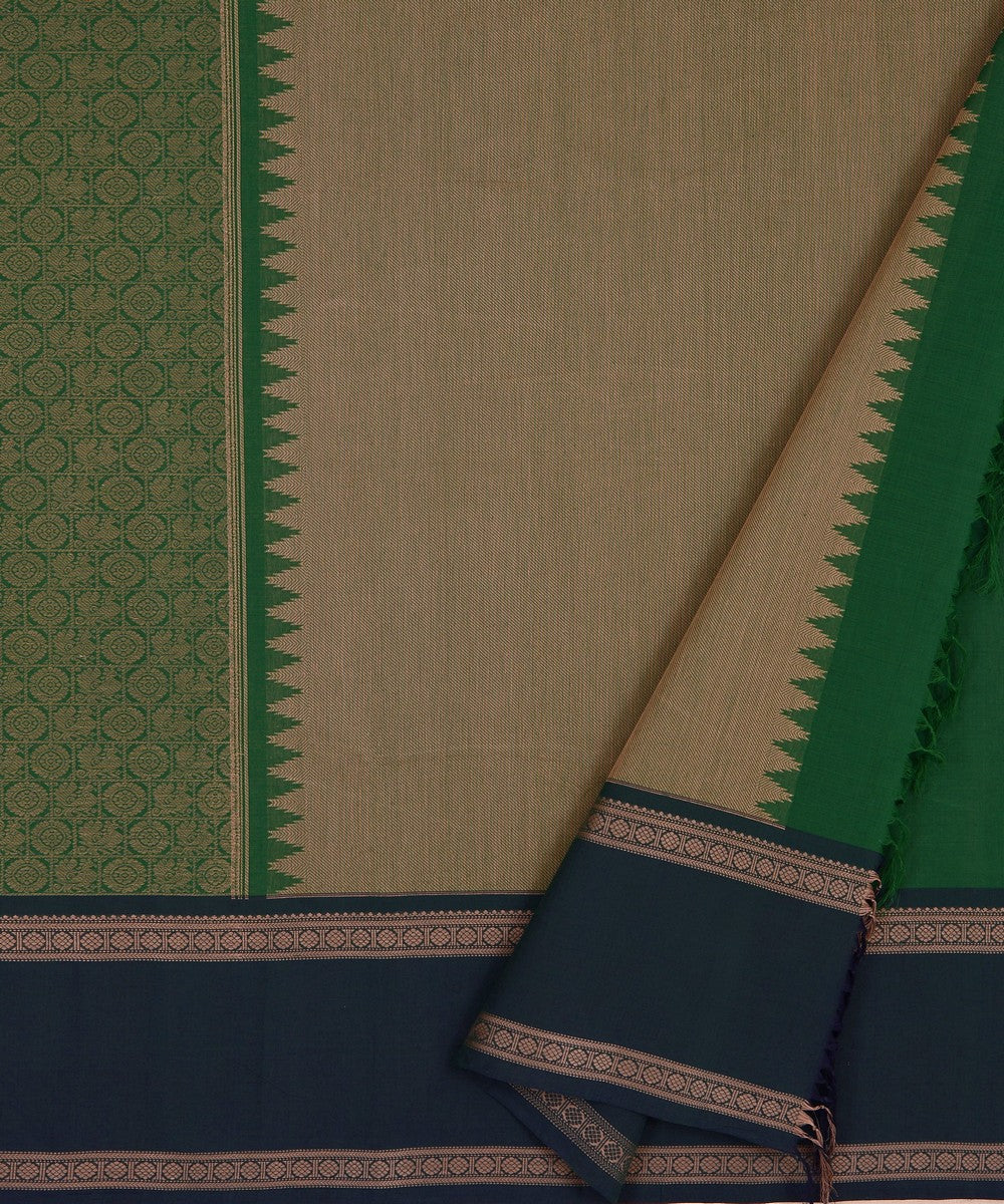 Dark green Dark blue Cotton Handwoven mayil chakram Kanchi Saree