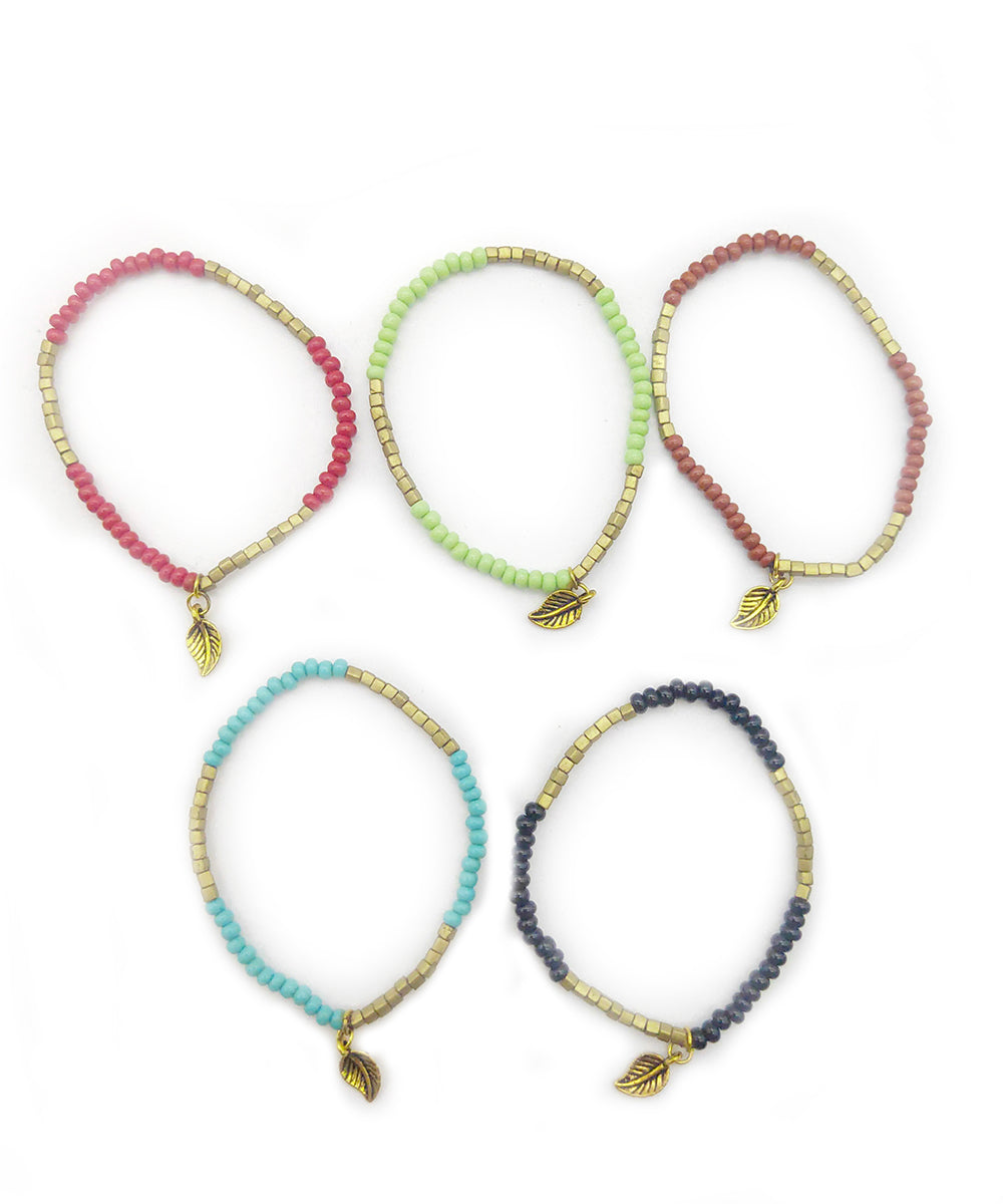 Multicolor handcrafted bead bracelet set of 5
