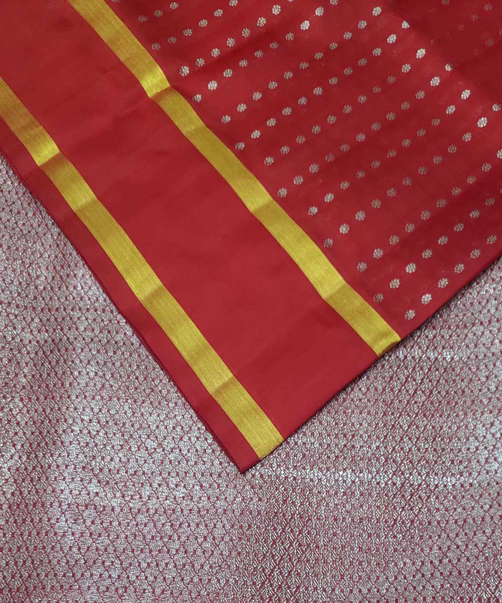 Red with gold white zari handwoven venkatagiri silk sari