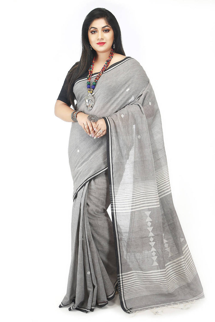 Handloom bengal ash grey cotton jamdani saree