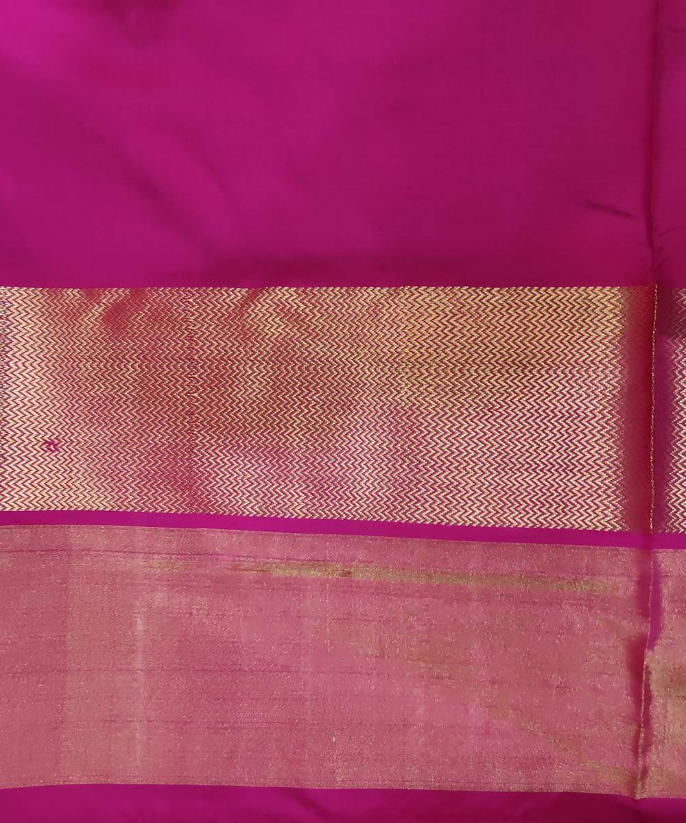Dark green and pink handwoven ikat silk pochampally saree