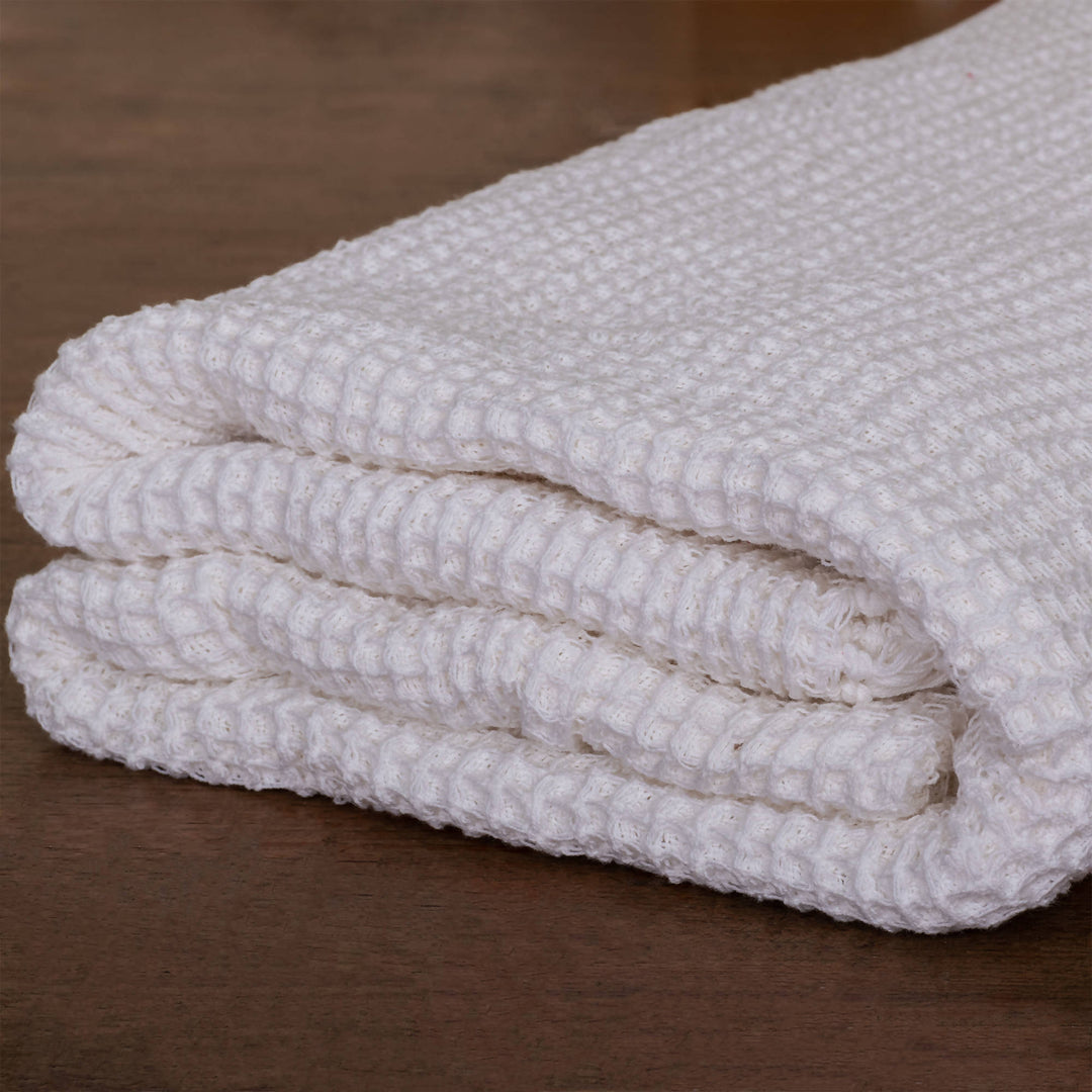 Biswa bangla handwoven white honeycomb cotton bath towel