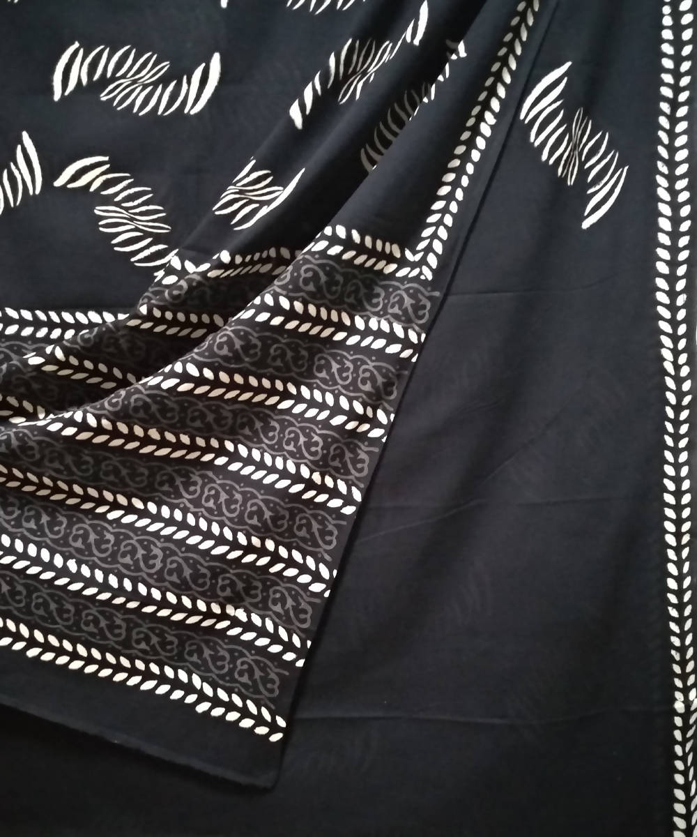 block printed black white mul cotton saree