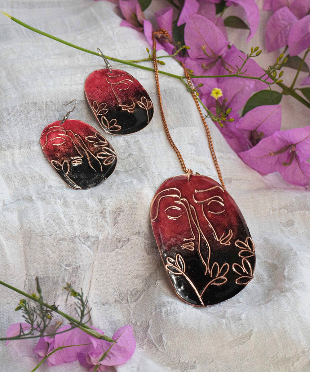 Red black handcrafted copper earring and pendant set