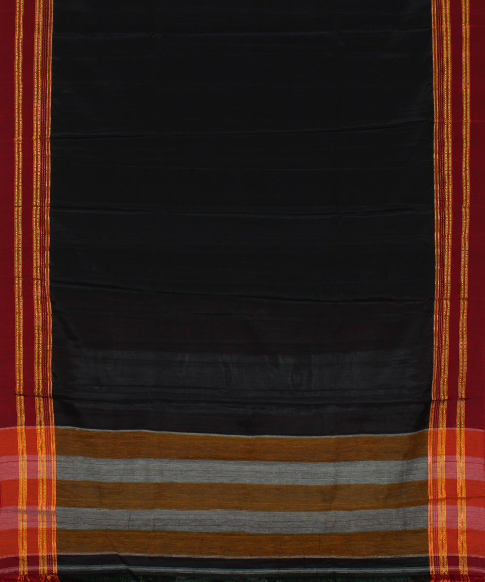 Black red handwoven cotton art silk gayatri border ilkal saree