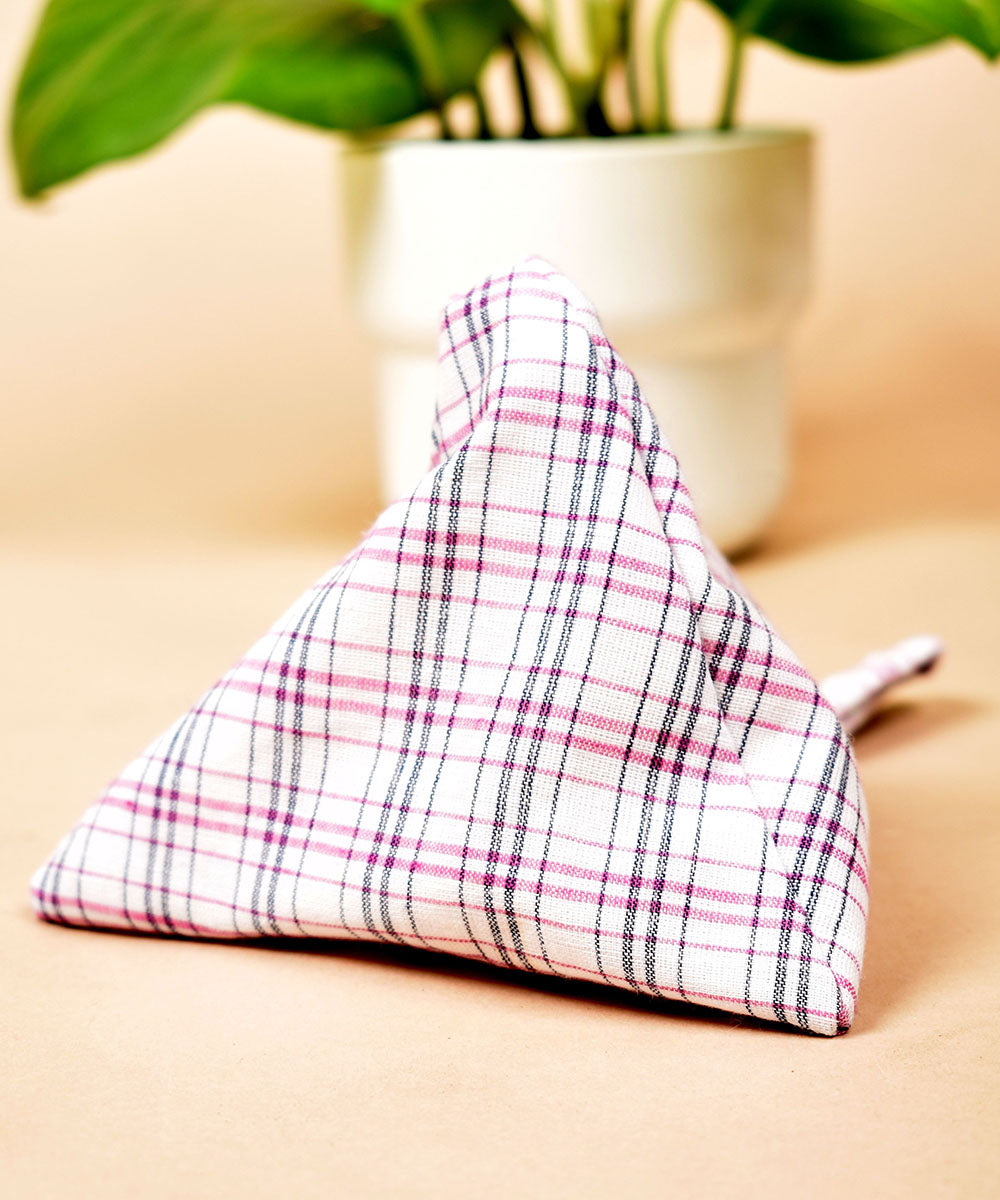 White pink handwoven triangular cotton pouch
