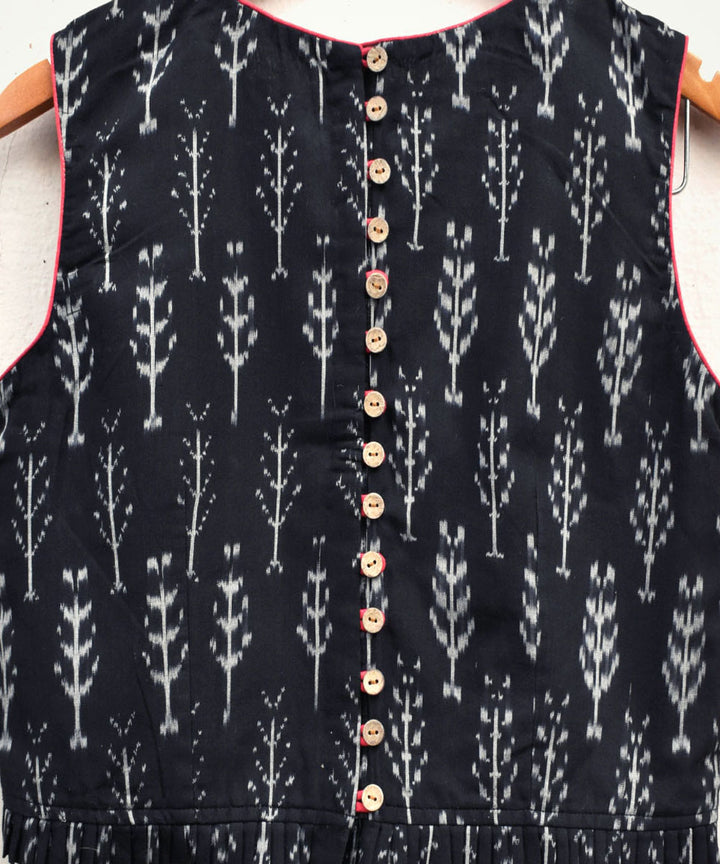 Black handcrafted pochampally cotton blouse