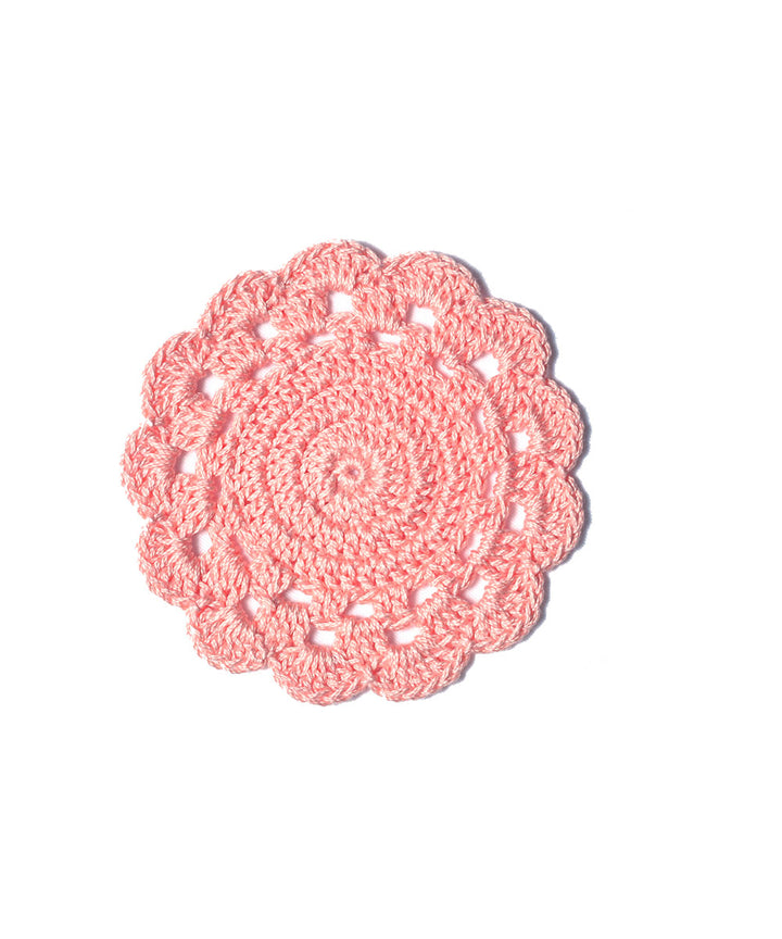 Pink crochet trivet set of six (2 placemats and 4 coasters