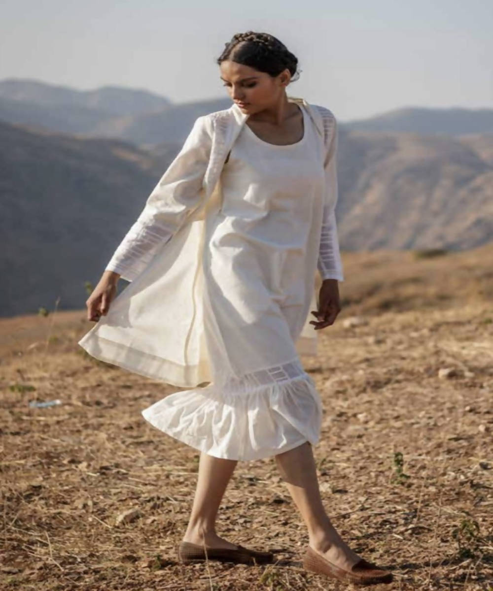 Natural white sleeveless kora handcrafted cotton frill kurta