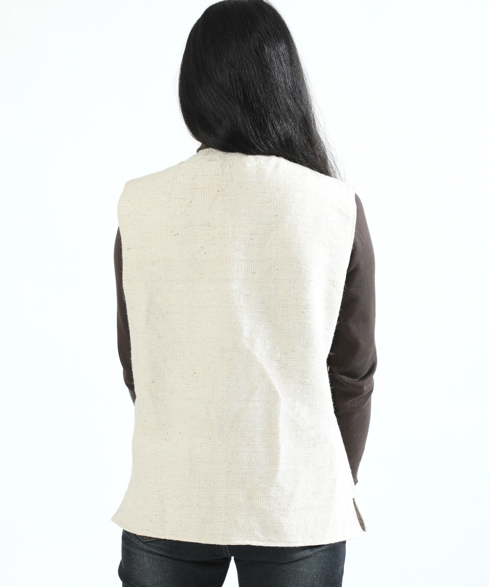 Offwhite unisex handwoven woollen short jacket