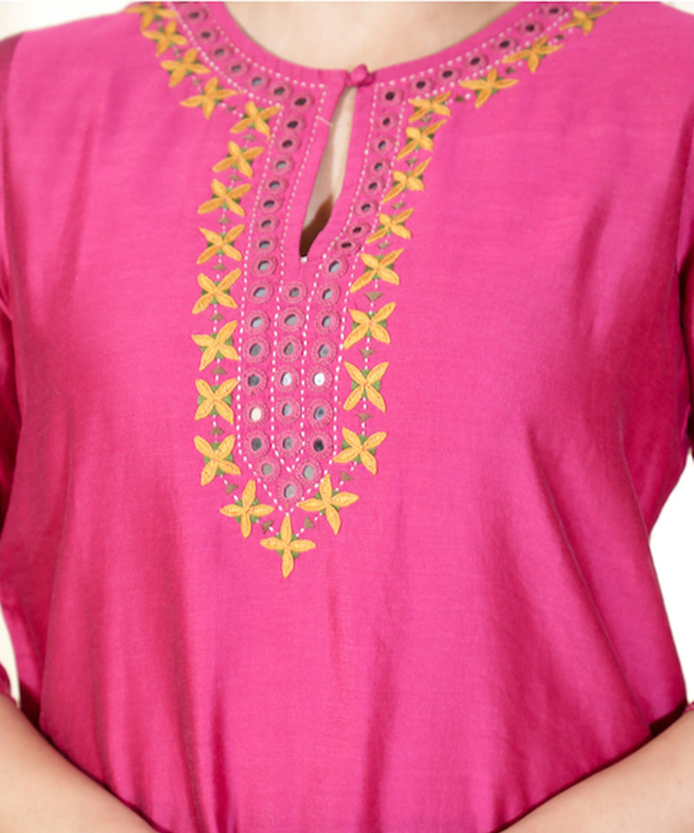 Pink hand embroidered round neck chanderi cotton silk kurta