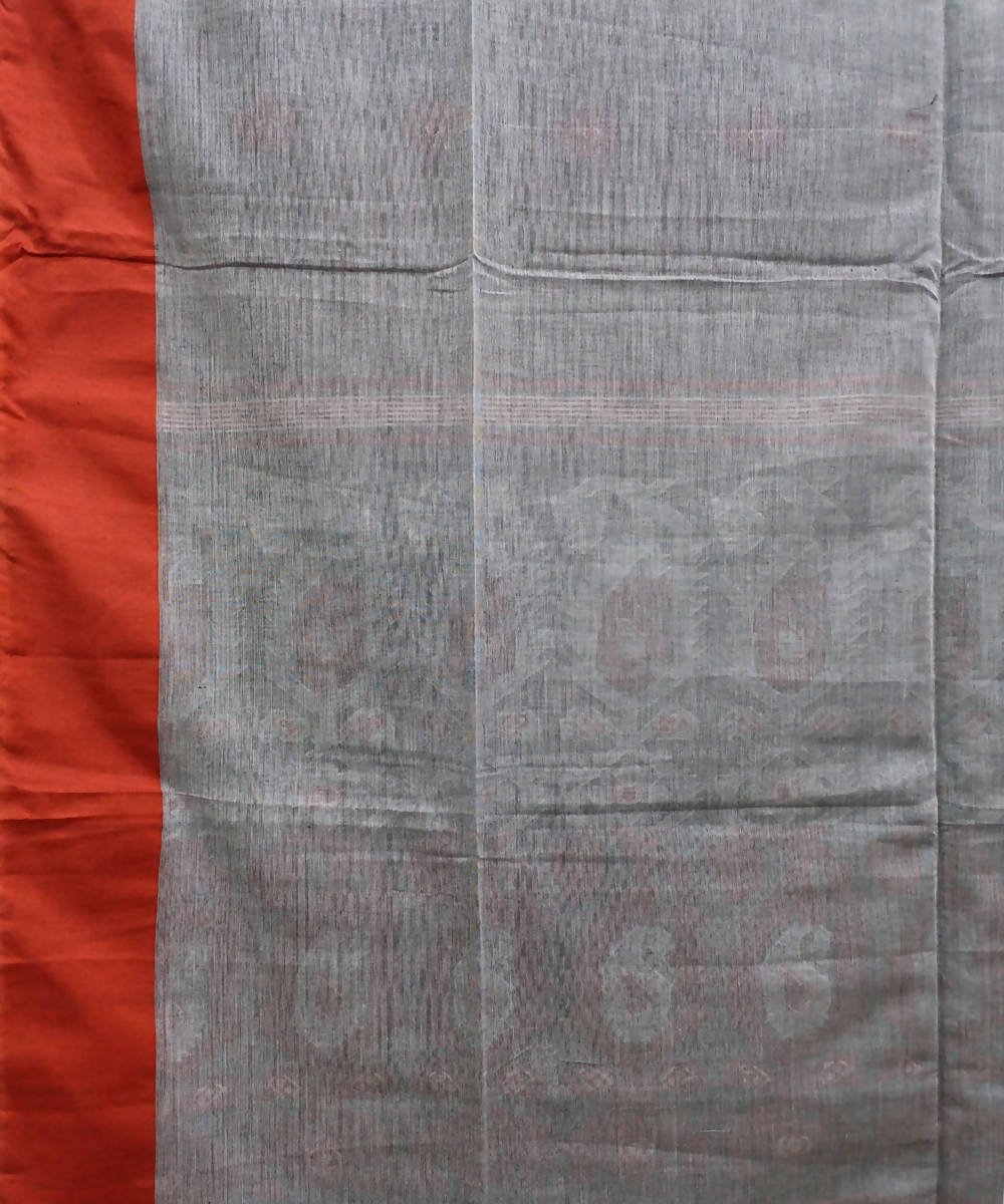 Light grey and maroon handwoven cotton bengal saree