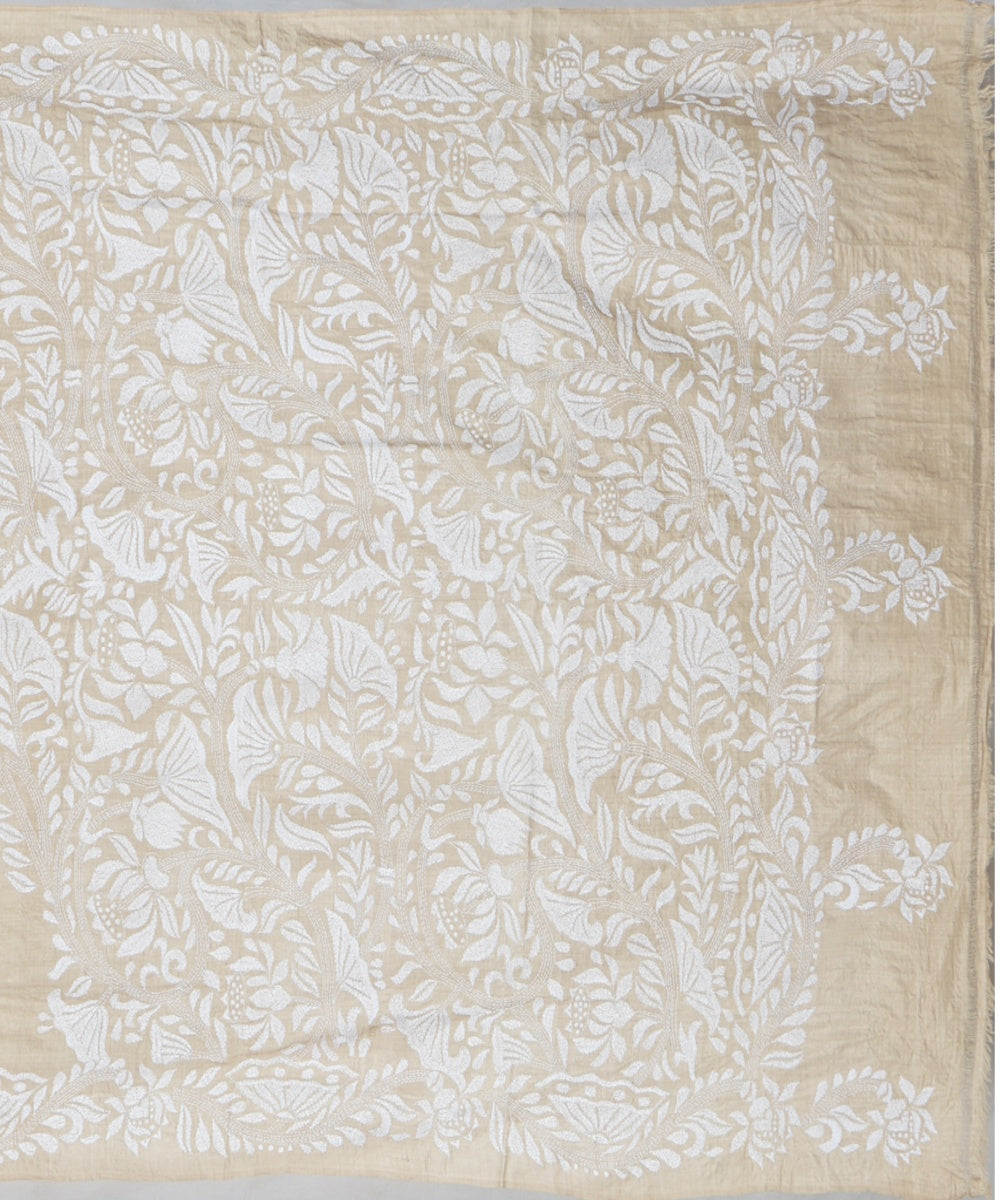 Tantuja beige handloom cotton hand embroidery kantha stitch saree