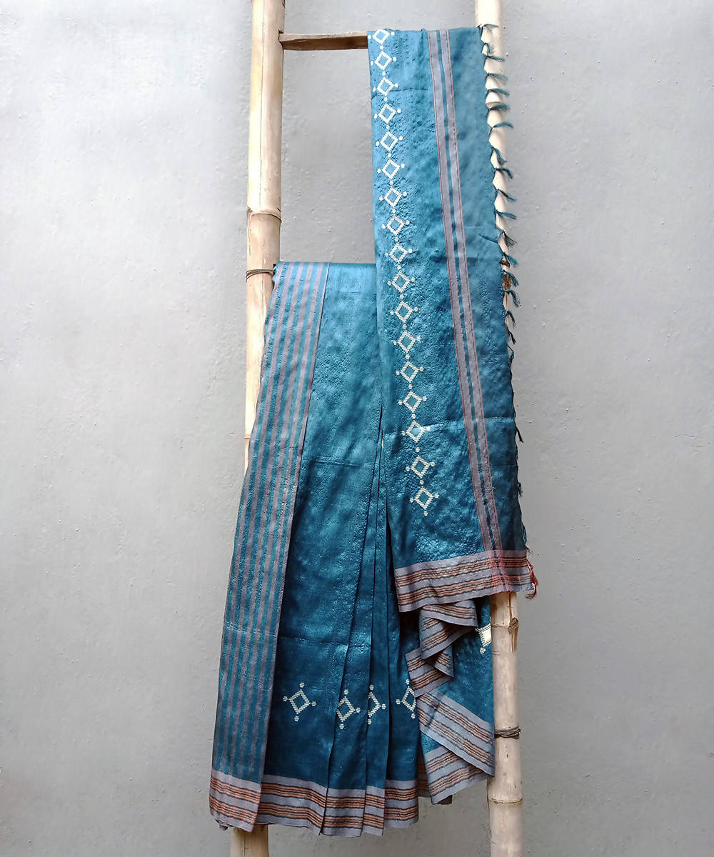 Turquoise handwoven mulberry silk baavanbuti saree